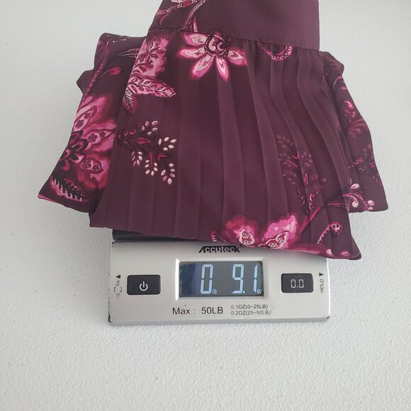 Chicos Womens Burgundy Floral Midi Skirt Size 2.5 US 14 Pleated Career Business - Picture 7 of 8